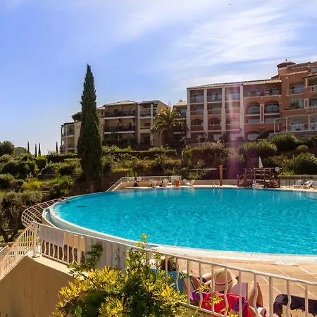 Apartamento Avec Terrasse Et Jardin, 4 Pers, Piscine, Animaux Admis, Parking - Fr-1-504-648